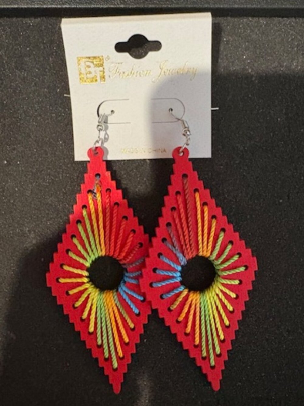 NWT Bold Lightweight Red & Multicolor Wood Statement Boho Festival Earrings